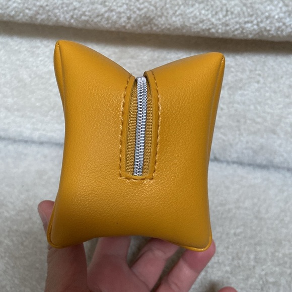 acqua di parma toiletry bag / air canada amenity case - Picture 5 of 9